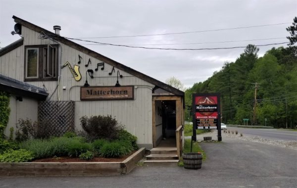 Vermont's Oldest Ski Town Bars - Vermont Lift Tickets