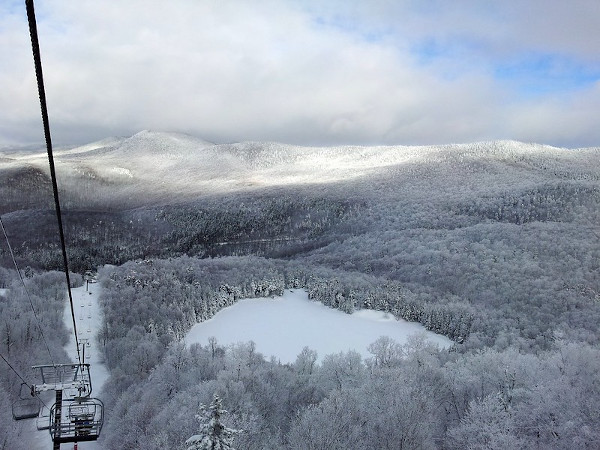 middlebury snow bowl skiing in vermont