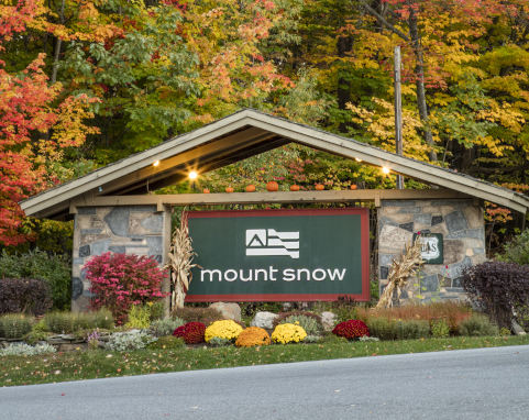 mount snow ski resort sign