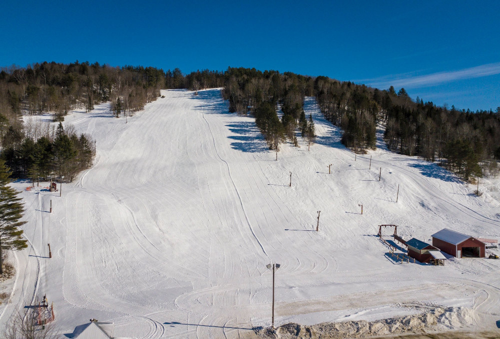 lyndon outing club ski hill in vermont