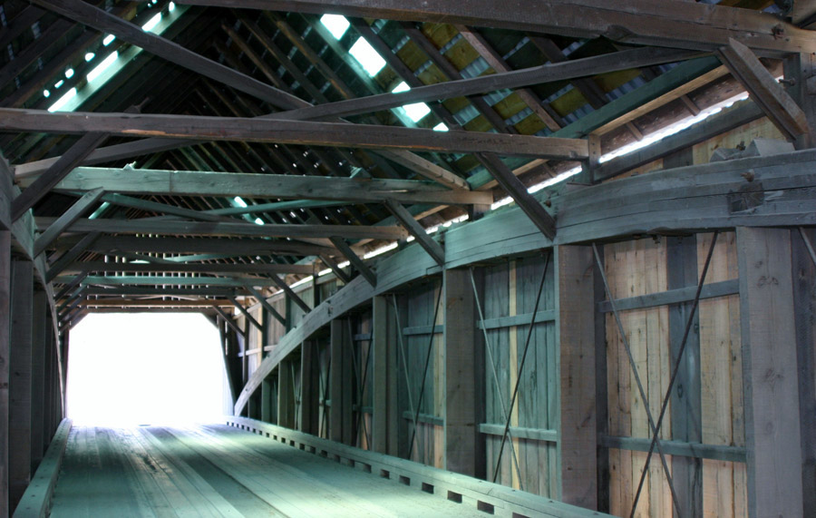 Lincoln Inn & Restaurant at the Covered Bridge