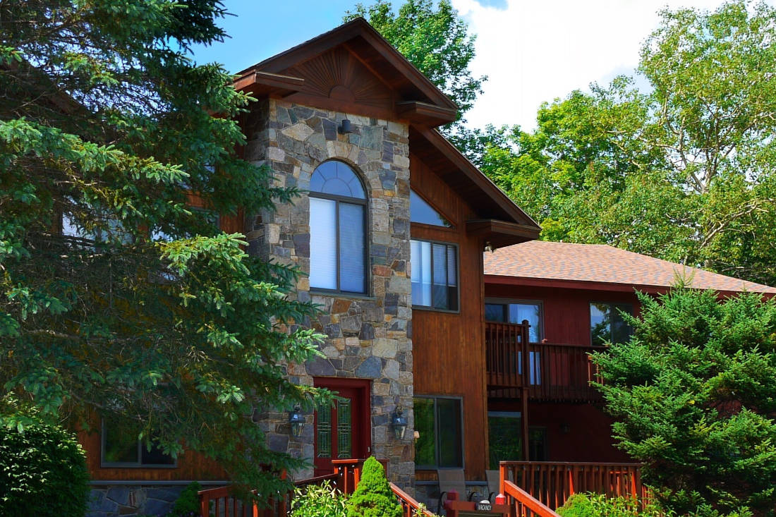 The Snowed Inn Hotel in Killington Vermont